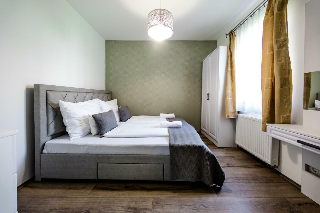 קצ'קמט Liszt Ferenc Apartments מראה חיצוני תמונה